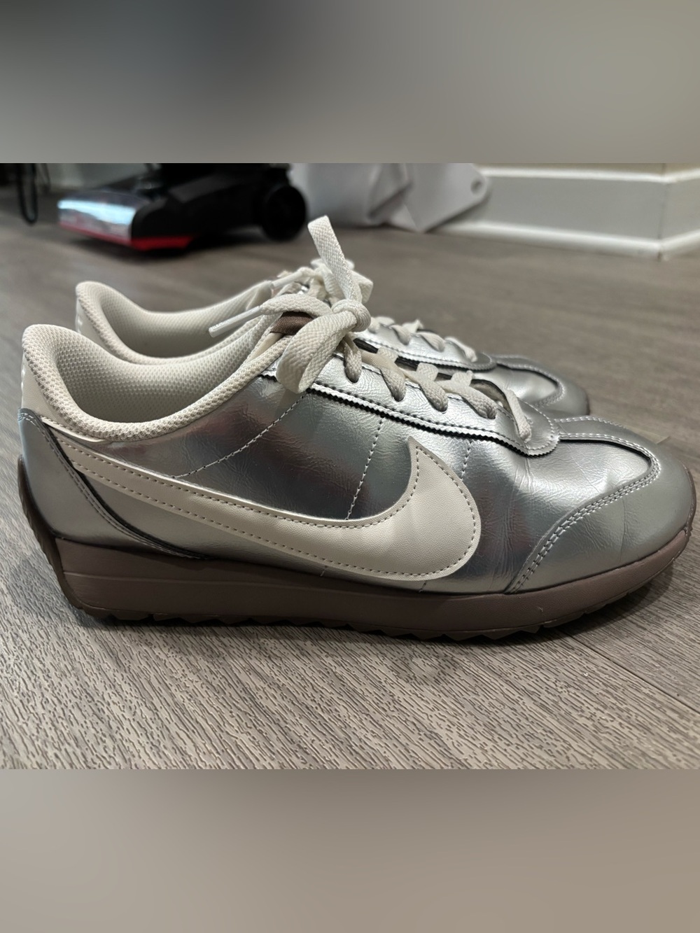 Nike Pacific Silver, Sz 8